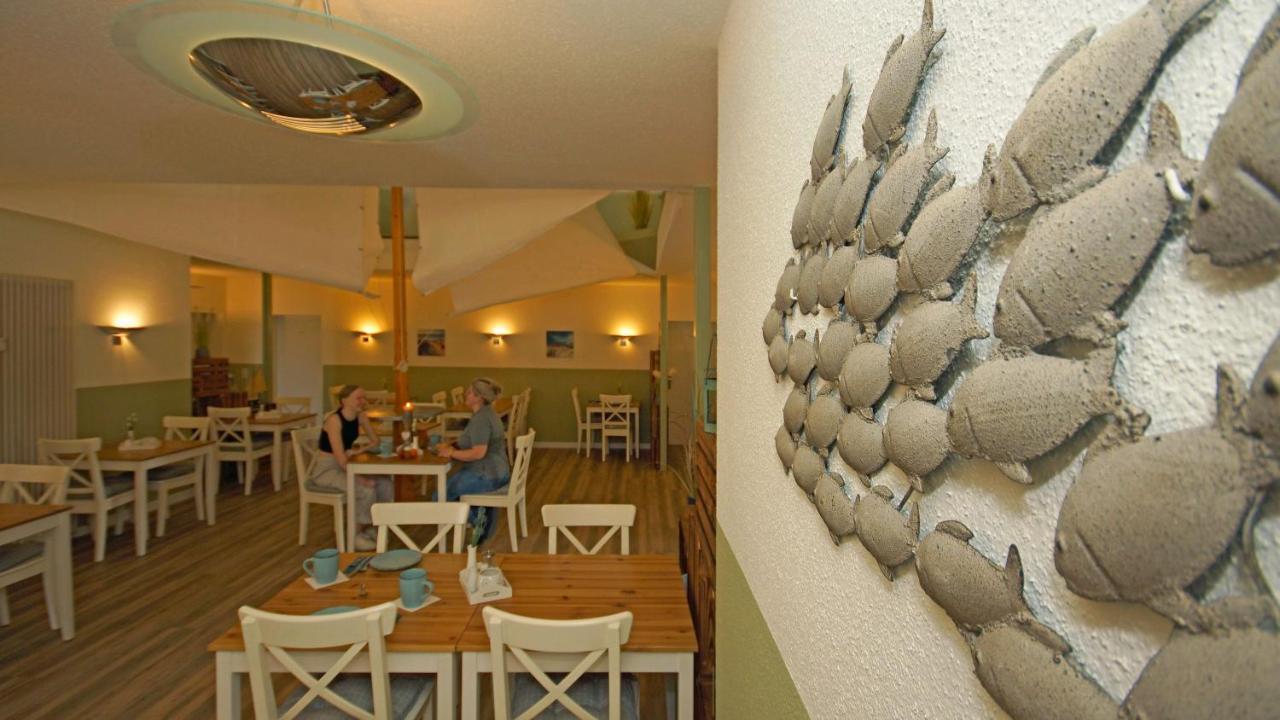 F-1010 Strandhaus Moenchgut Bed&Breakfast Dz 27 Terrasse, Strandnah, Inkl Fruehstueck Lobbe Exteriör bild