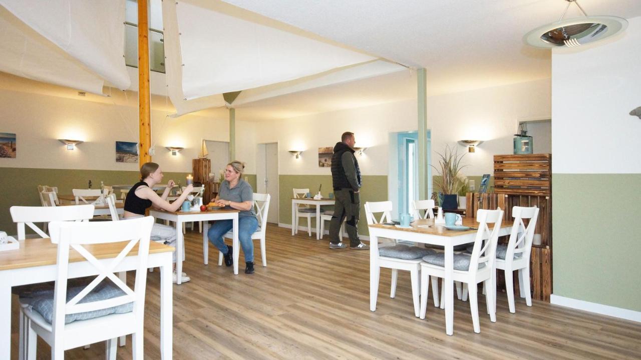 F-1010 Strandhaus Moenchgut Bed&Breakfast Dz 27 Terrasse, Strandnah, Inkl Fruehstueck Lobbe Exteriör bild