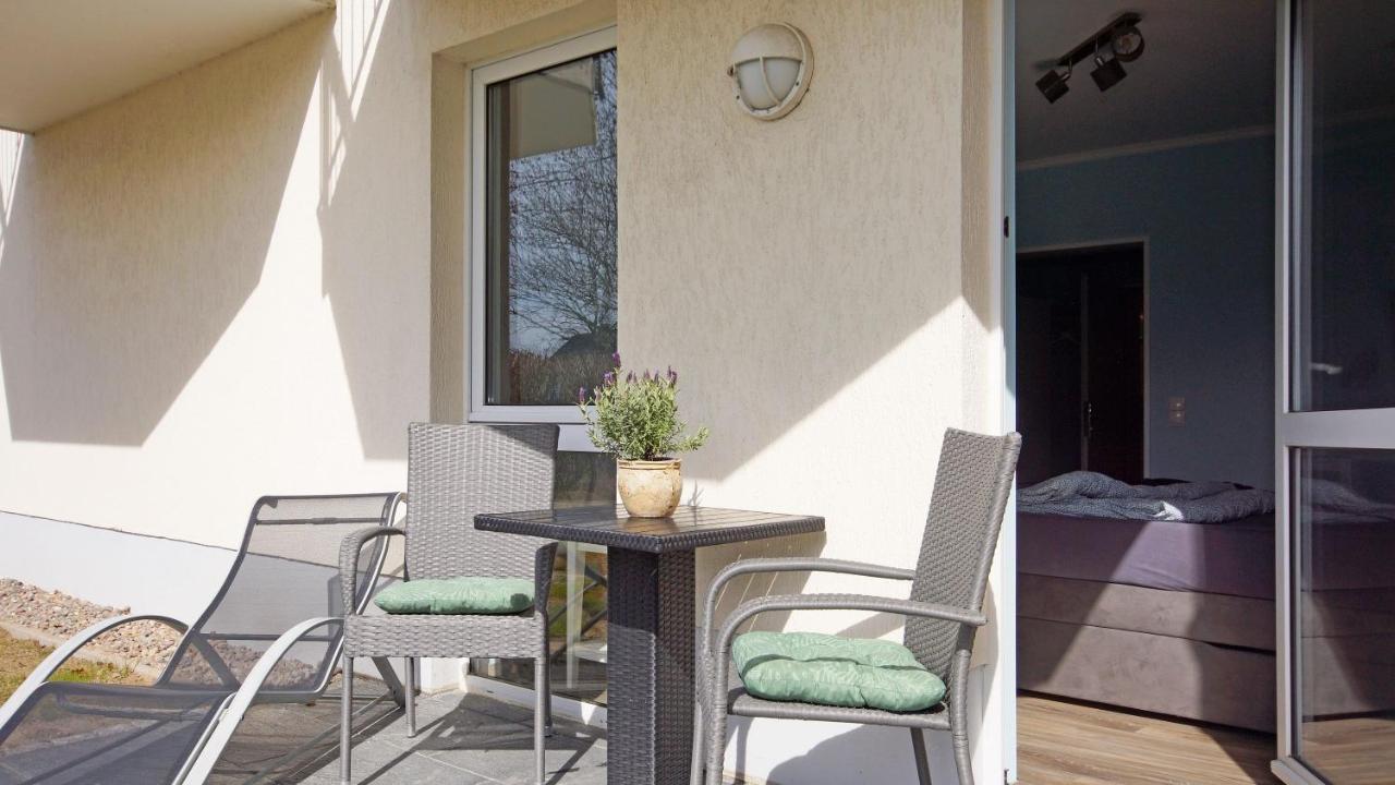 F-1010 Strandhaus Moenchgut Bed&Breakfast Dz 27 Terrasse, Strandnah, Inkl Fruehstueck Lobbe Exteriör bild